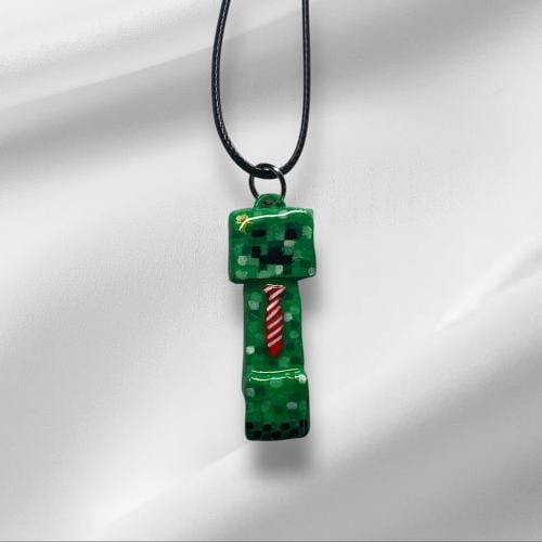 ‏GentleCreeper Necklace