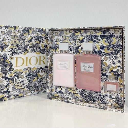مجمـوعة الجسـم Miss Dior