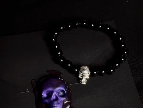 Skull bracelet