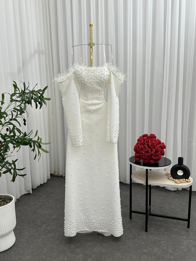 فستان سهرة فخم ب لؤلؤ