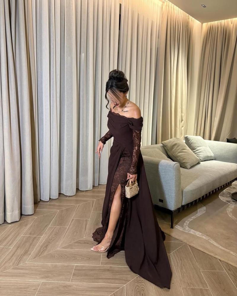 فستان سهرة اوف شولدر بني