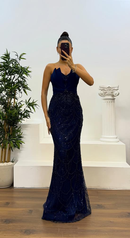 فستان سهرة رهيب