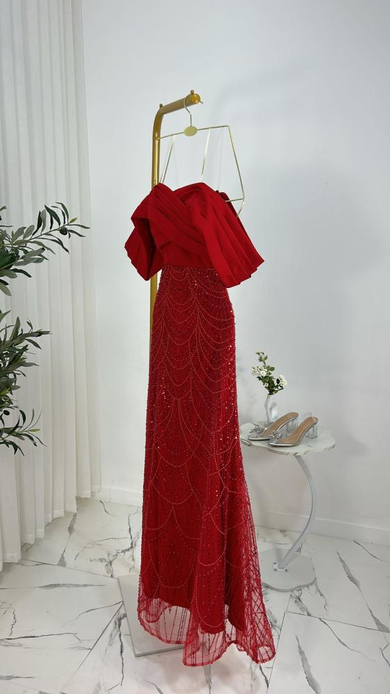 فستان سهرة فخم