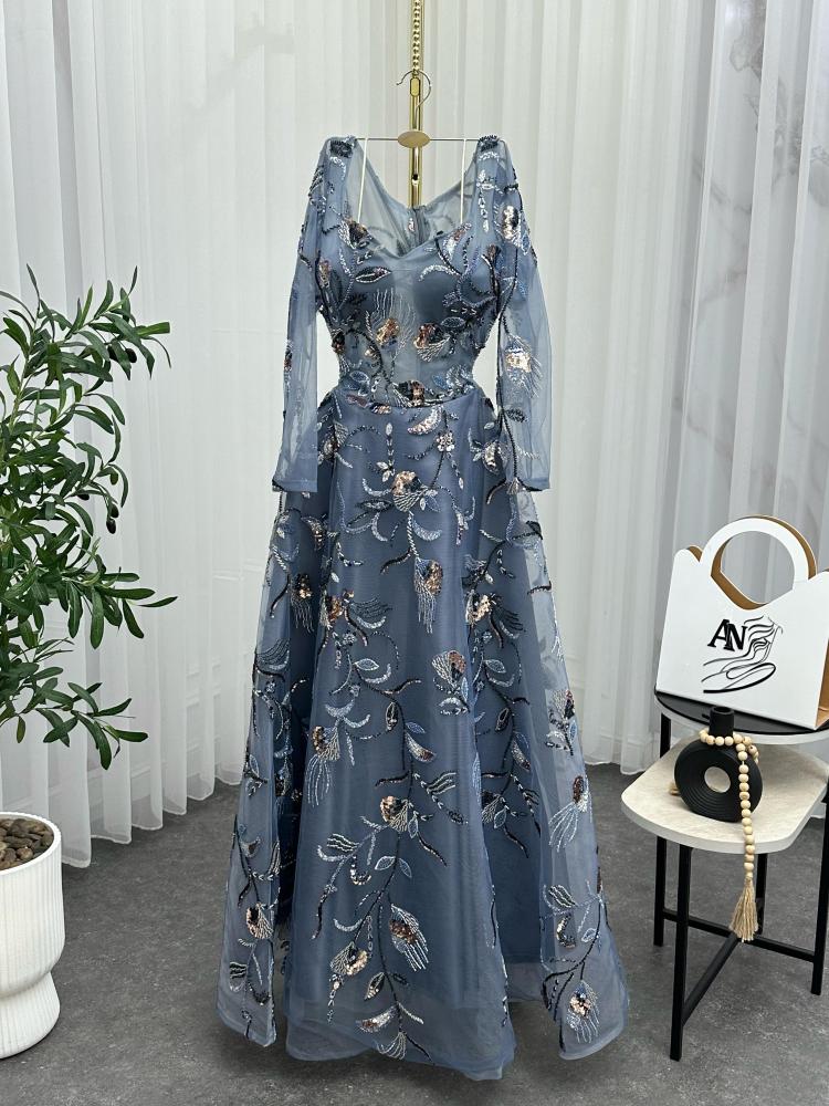 فستان سهرة من متجر لؤلؤتي