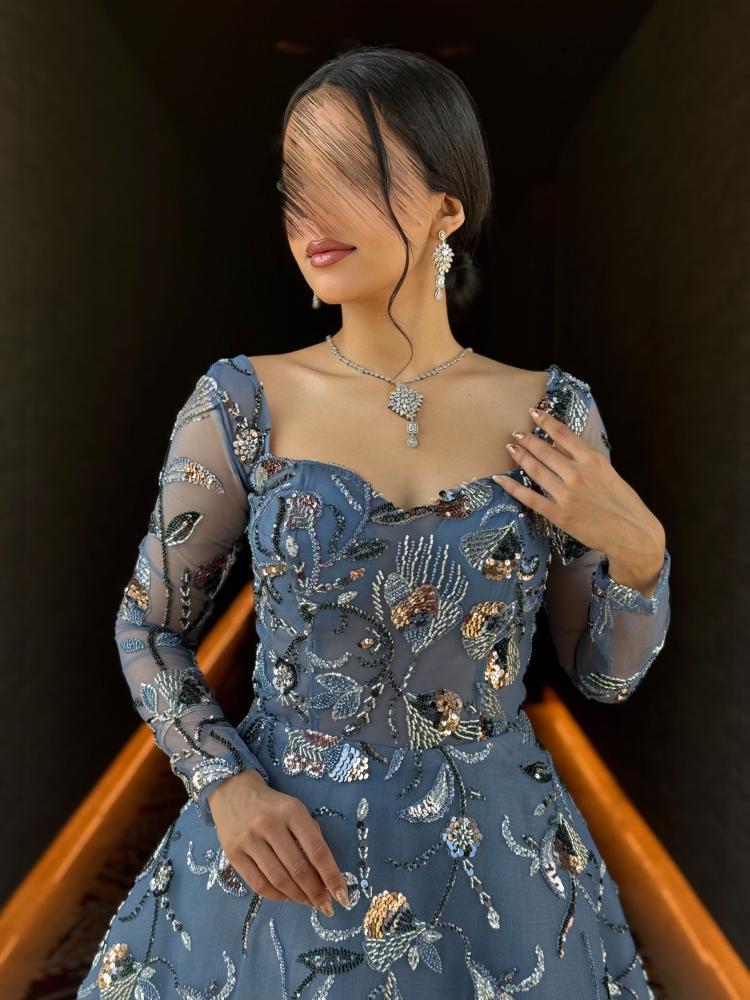 فستان سهرة من متجر لؤلؤتي