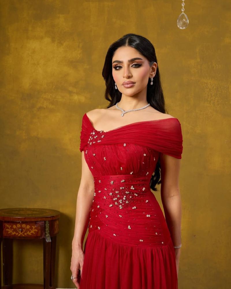 فستان سهرة جذاب