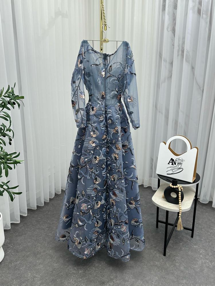 فستان سهرة من متجر لؤلؤتي