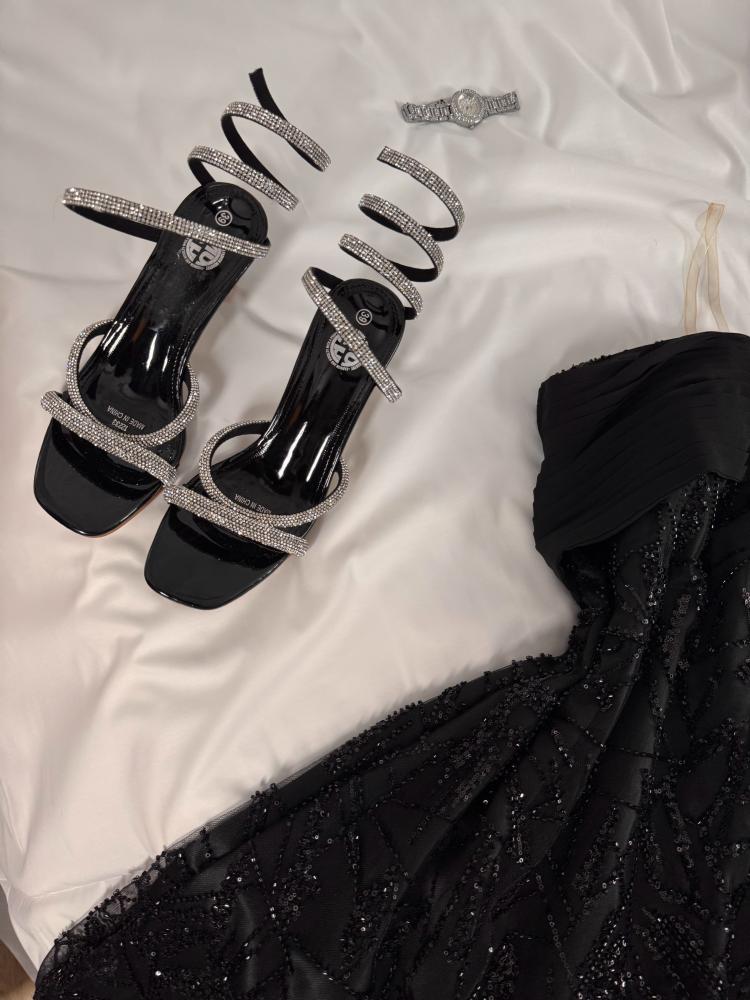 فستان سهرة لونين أنيقين