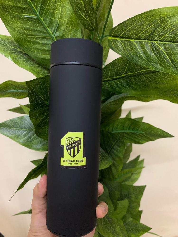 مق بشعار الاتحاد اسود