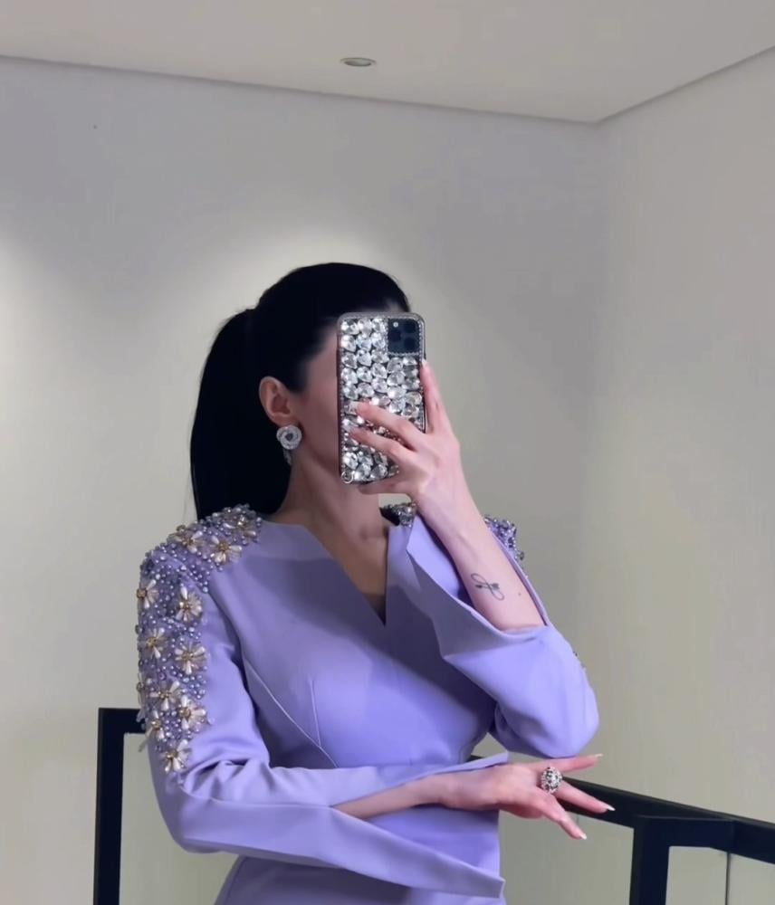 فستان سهرة يبرز جمالك