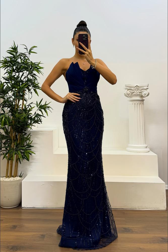 فستان سهرة رهيب