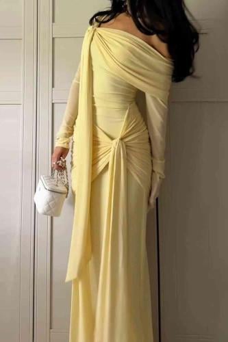 فستان سهرة اصفر ناعم
