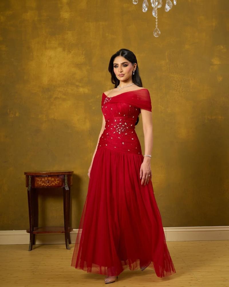 فستان سهرة جذاب