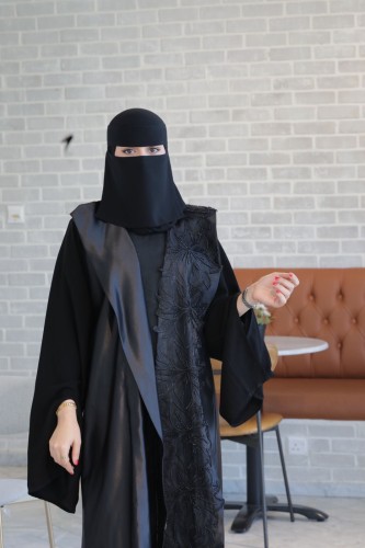 عباية عروسة مارس