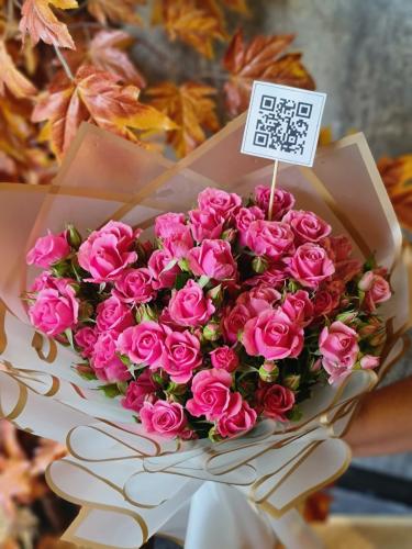 باقة ورد ميني روز بنكي