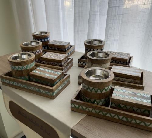 طقم مبخرة فاخرة من الخشب والصدف بألوان متعددة