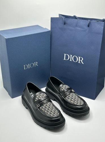 حذاء Dior اسود ملكي (رسمي)
