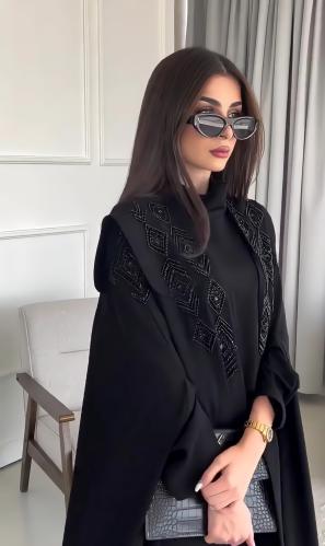 عبايات المناسبات الرسميه والمميزه