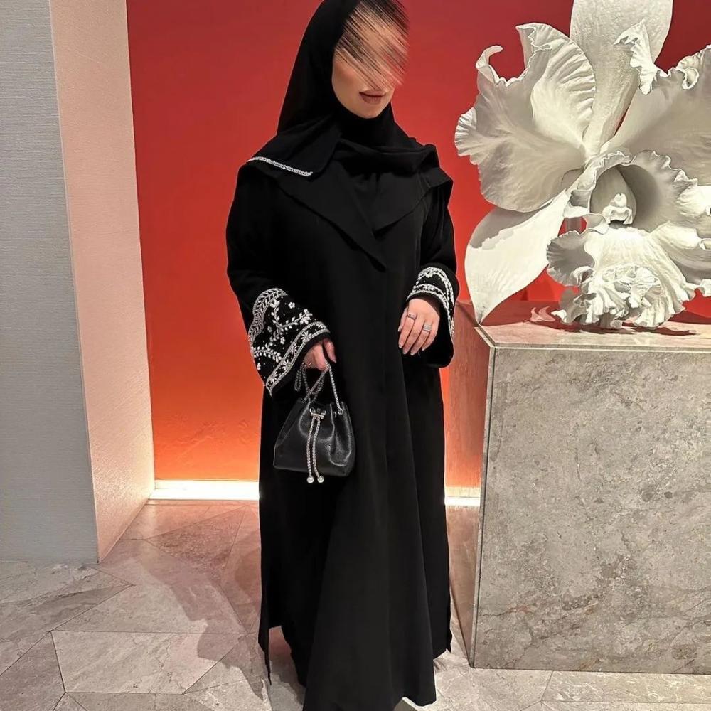 عبايا عمليه صيفيه