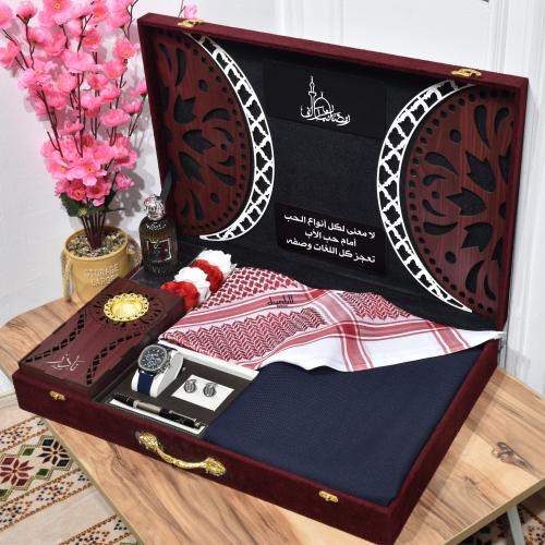 بوكس رمضاني رجالي بالاسم فاخر