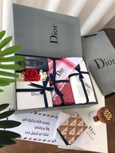 بوكس هدايا الرجال ماركه ديور