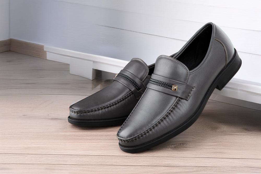 جزم رسمية رجالية