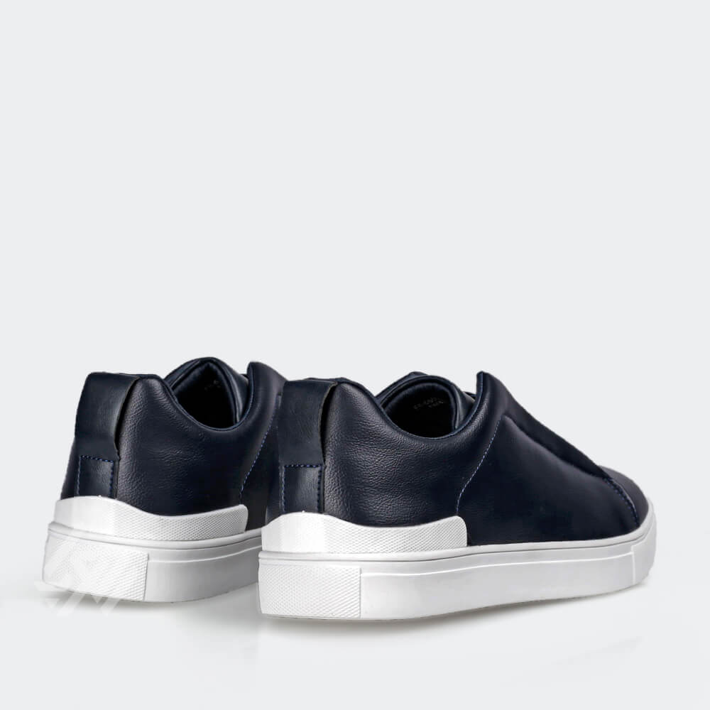 حذاء كاجوال جلد كحلي ماركة فيكتور كلارك