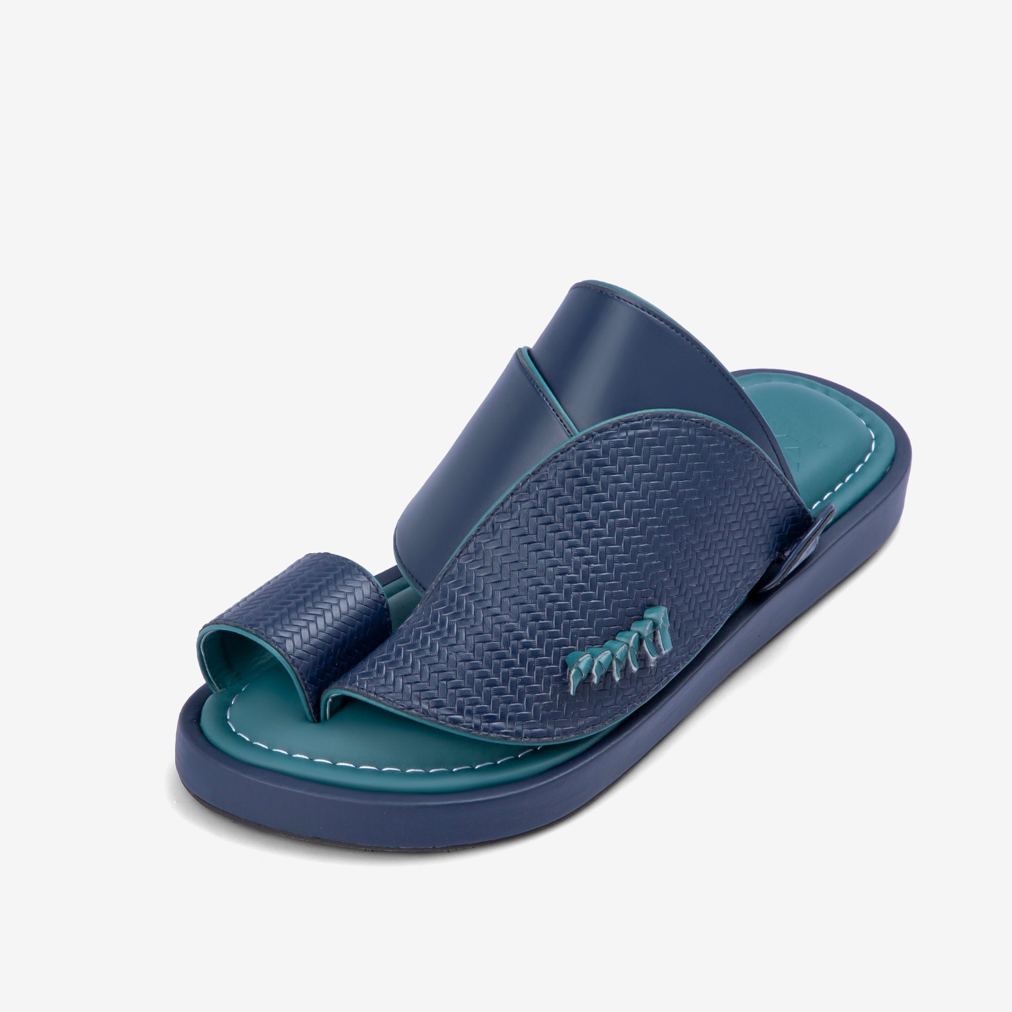 حذاء شرقي سعودي جلد كحلي جذاب