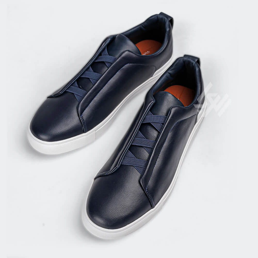 حذاء كاجوال جلد كحلي ماركة فيكتور كلارك