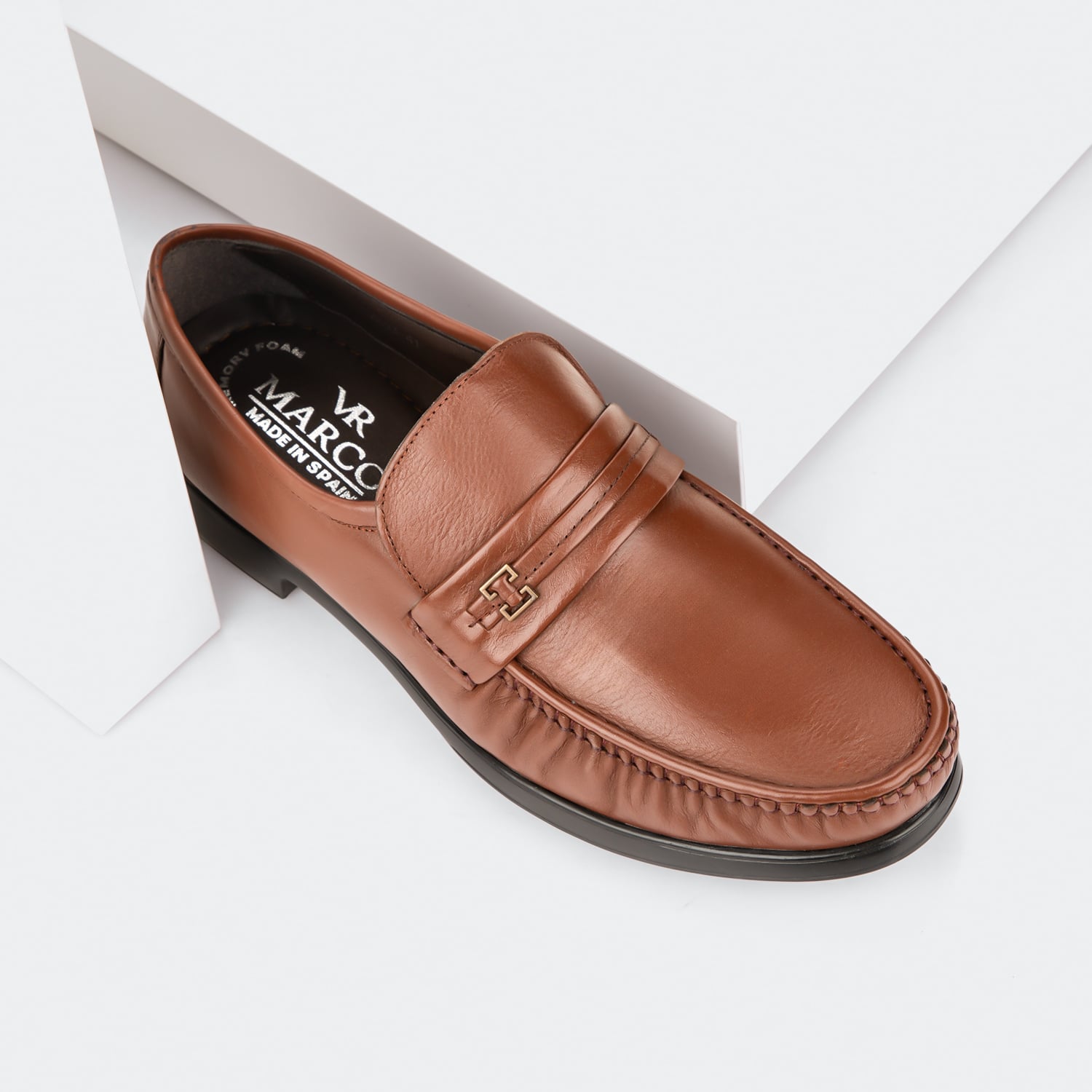 حذاء رسمي جلد بني فاتح من (ماركو) الاسبانية