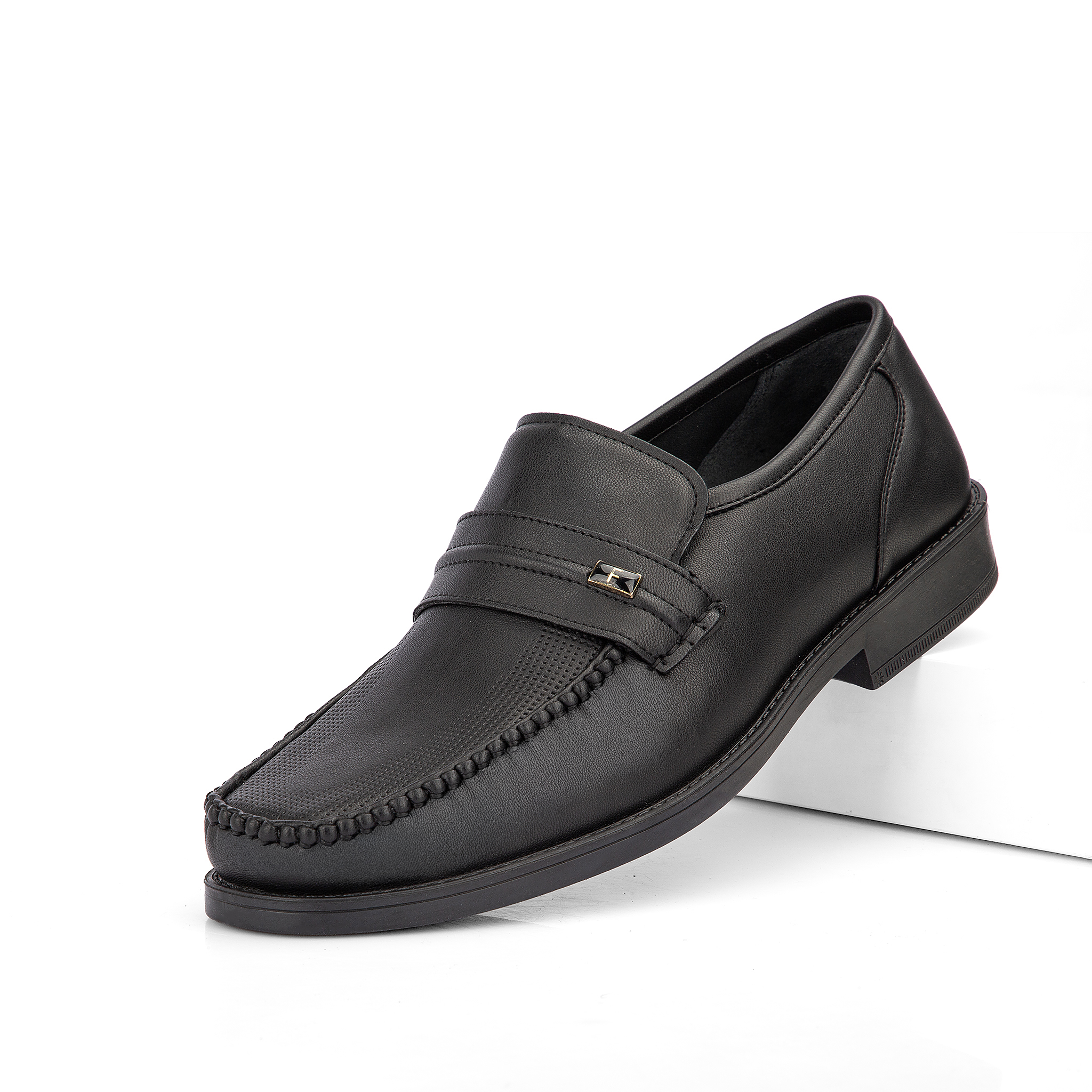 حذاء رسمي جلد طبيعي أسود صنع إيطالي