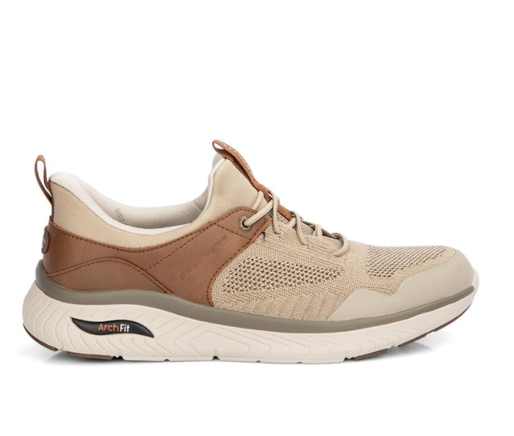 سكيتشرز Skechers العالمية: امبراطورية في عالم أحذية الرجال