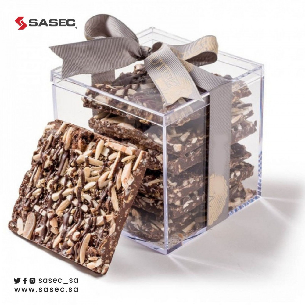 صندوق اكليرك بغطاء سماكة 6mm المقاس حسب الاختيار بالداخل