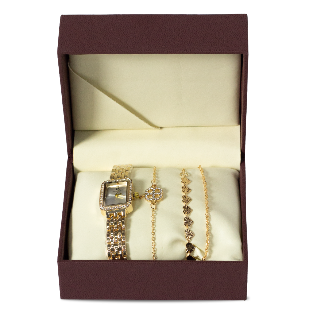 طقم نسائي 4 قطع