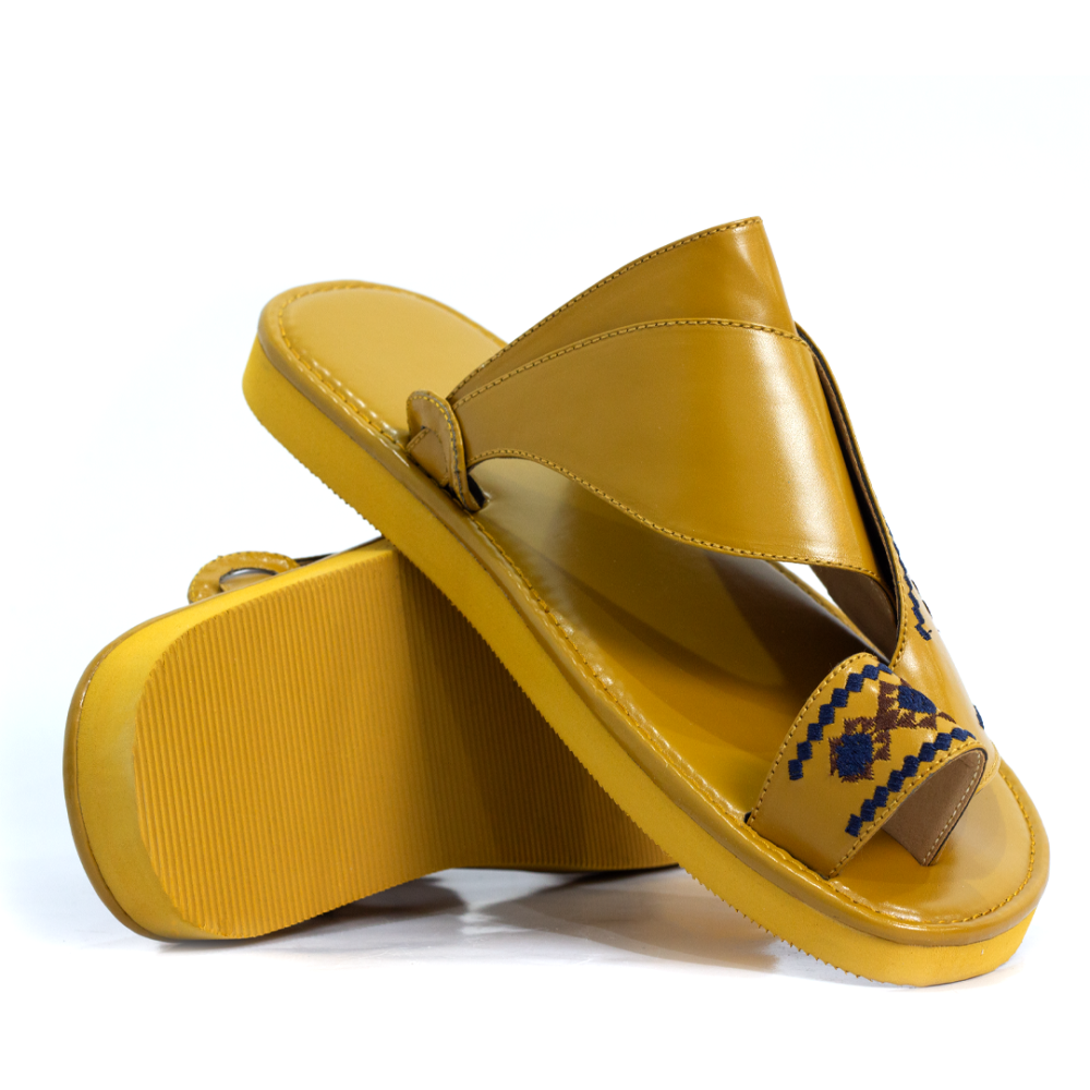 حذاء شرقي -نعال شرقي-حذاء رجالي-نعال رجالي-نعال جملي-حذاء بني