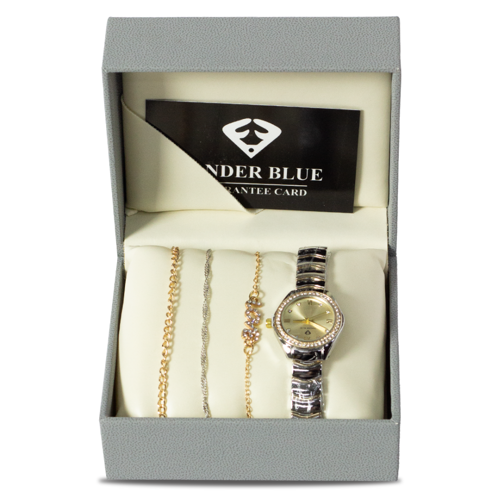 طقم نسائي 4 قطع