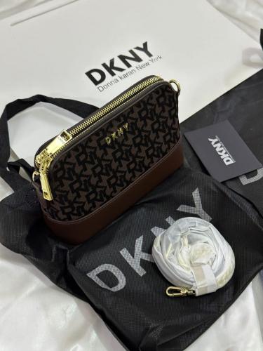 شنطه DKNY دكني كروس بودي DN5