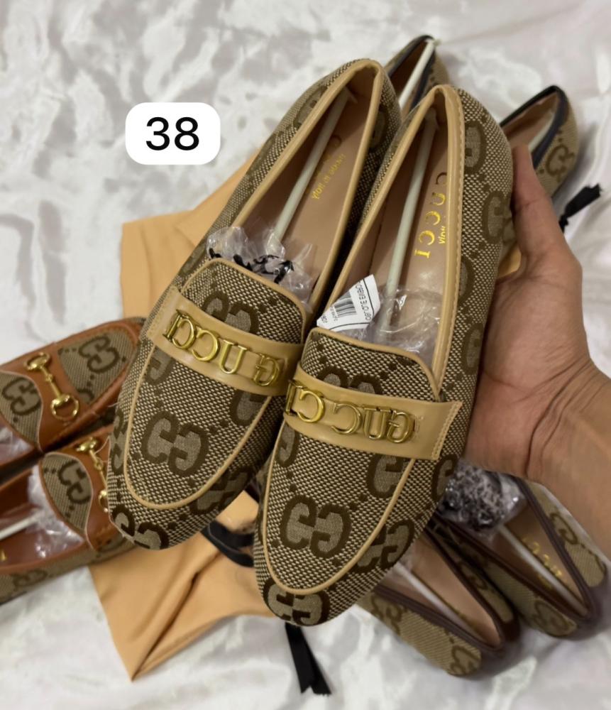 فلاتات عرض