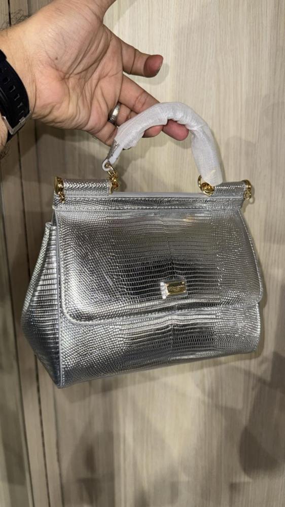 شنطه دولتشي ‎سيسيلي ماستر فوري جده DG10