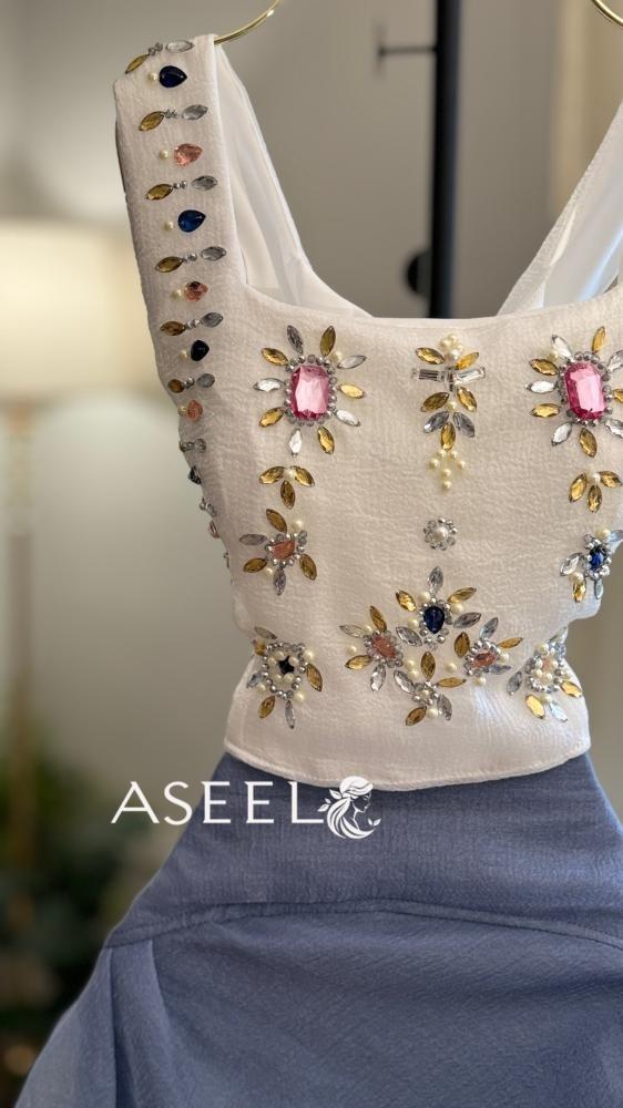 موديلات فساتين ناعمة طويلة