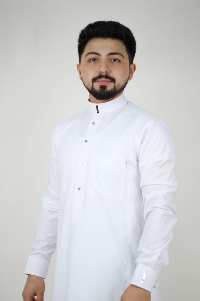 أبيض