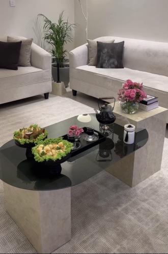 طقم طاولات عصريه