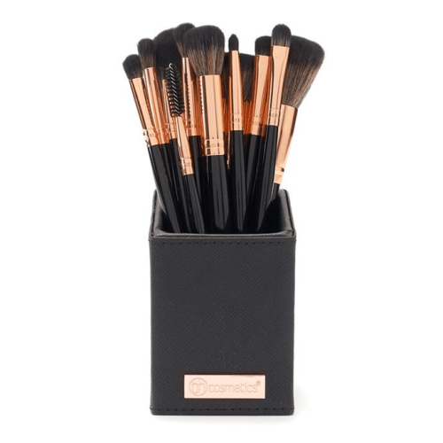 مجموعة فرش BH Cosmetics Signature باللونين الأسود...