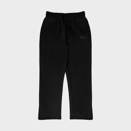 Plain black pant with stitch SZN logo