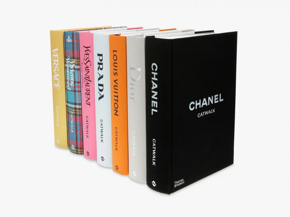 Chanel Catwalk: The Complete Collections – CMYK Bookstore