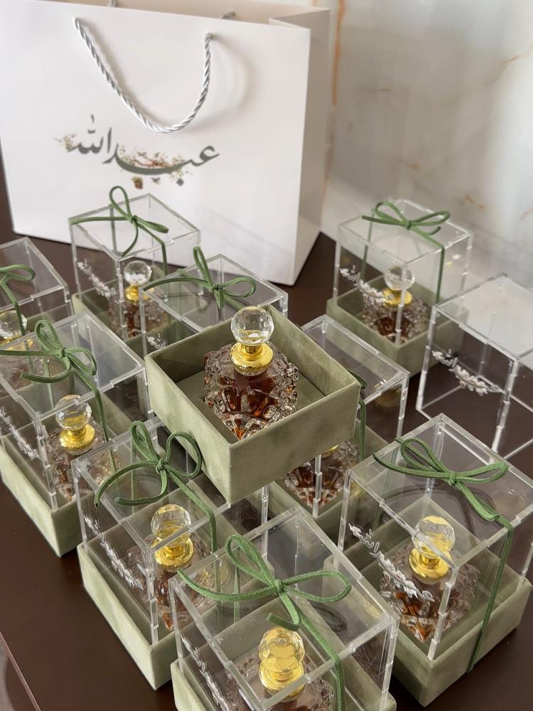 دهن عود او خمرية مسك حسب الطلب