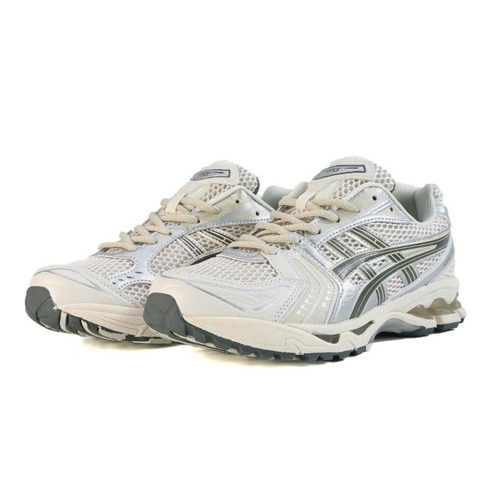 سنيكر ايسكس جيل كايانو 14 زيتي