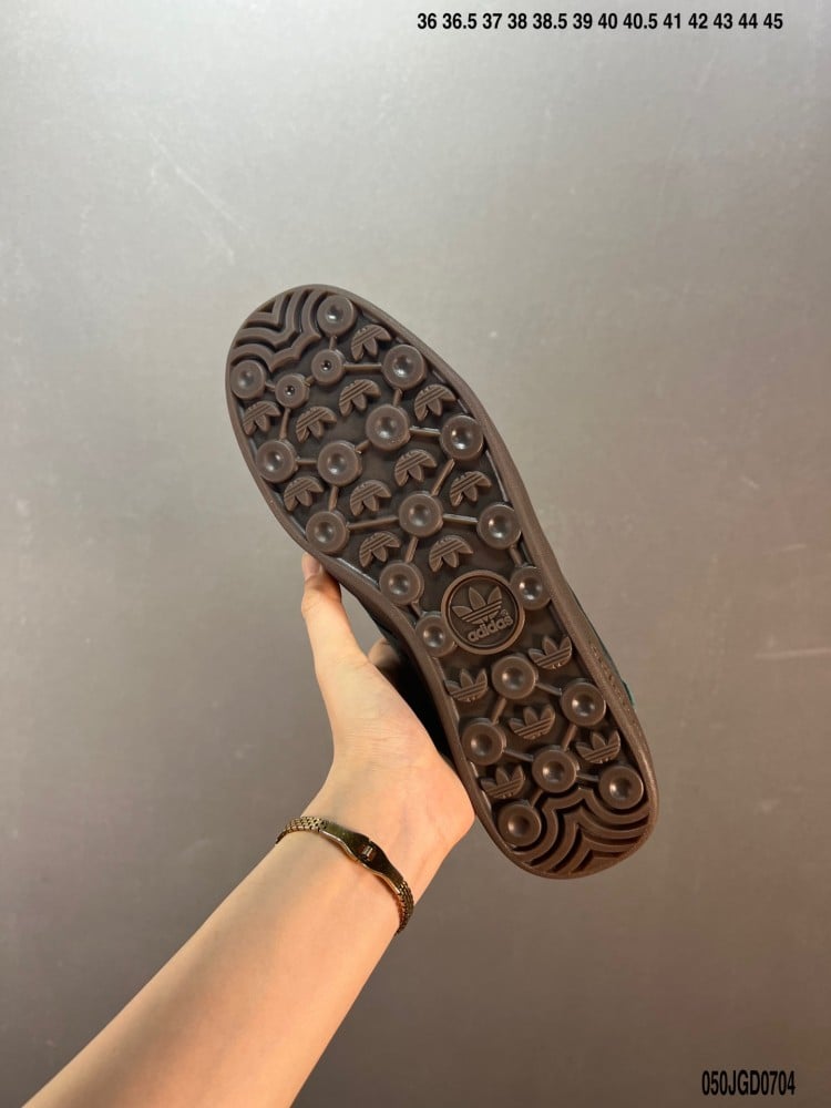 شوز اديداس سامبا أخضر من متجر احذية سواقيو