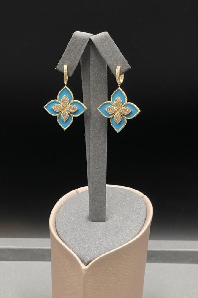 اقراط ذهب تصميم الماس