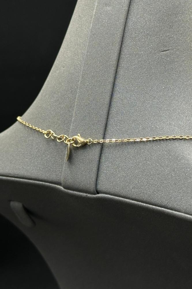 عقد مع اسوارة جنزير ذهب تصميم الماس عيار 18 وزن 10.8 جرام